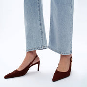 Mari MID RISE BARREL DENIM JEANS WITH FINISHED HEM