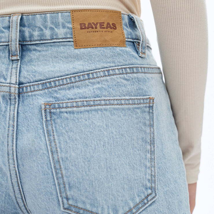 Mari MID RISE BARREL DENIM JEANS WITH FINISHED HEM